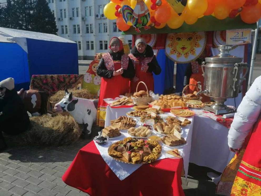 В Республике Тыва празднуют масленицу и встречают Шагаа