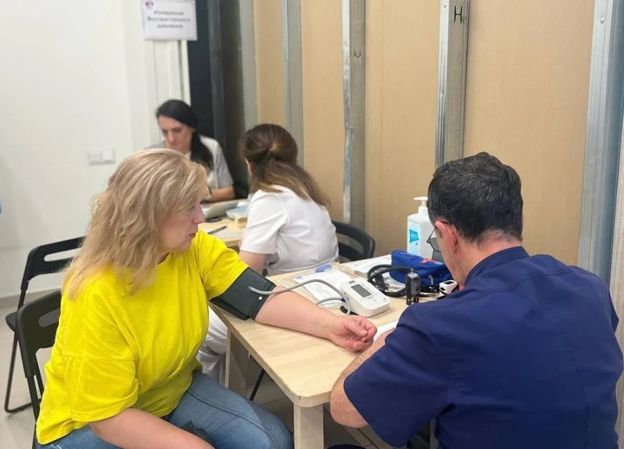 Сотни омичей (в основном – омичек!) прошли диспансеризацию во время «Дней здоровья в МЕГЕ»