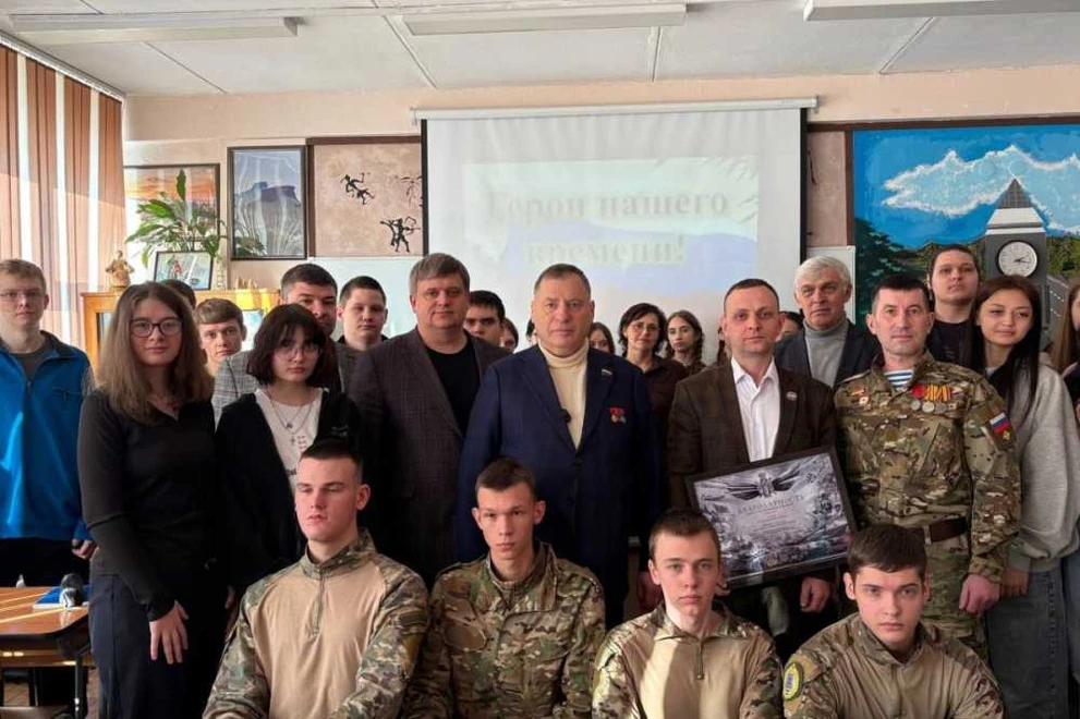 Юрий Швыткин поздравил ветеранов боевых действий в преддверии Дня защитника Отечества