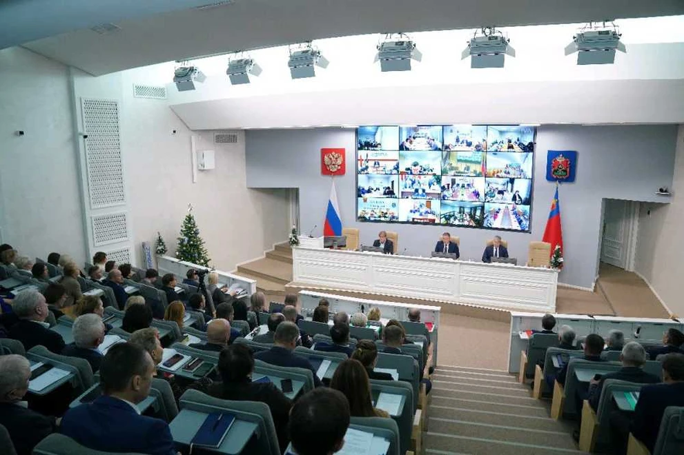 Глава Кузбасса поручил принять меры, чтобы народ не мёрз в холода