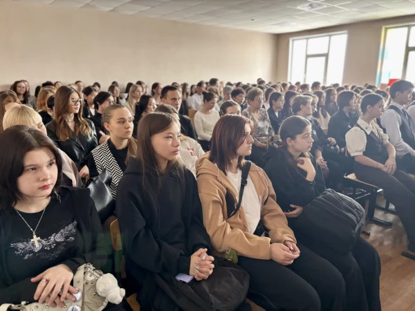 В Абакане прошел второй форум «Школа юного медика»