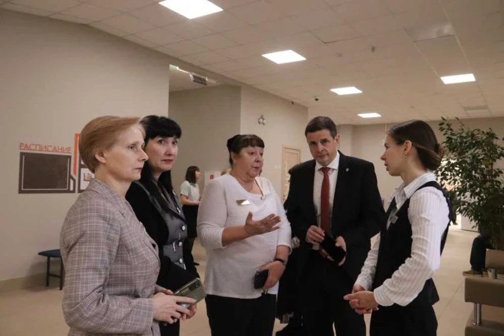 В Абакане в школе № 33 начались занятия