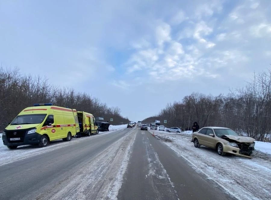 В Омской области произошло массовое ДТП с пострадавшими