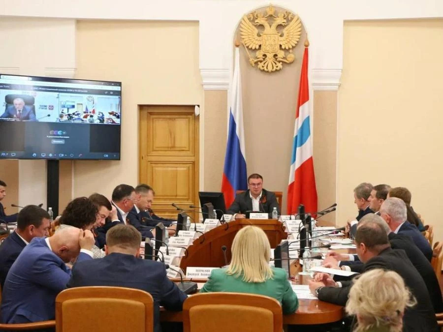 Губернатор Омской области заявил о намерении построить в регионе судостроительный завод
