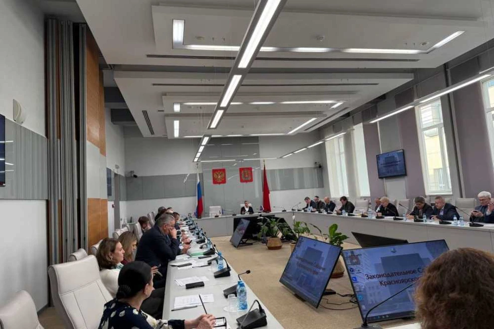 «Единая Россия» отчитается по выполнению народной программы партии