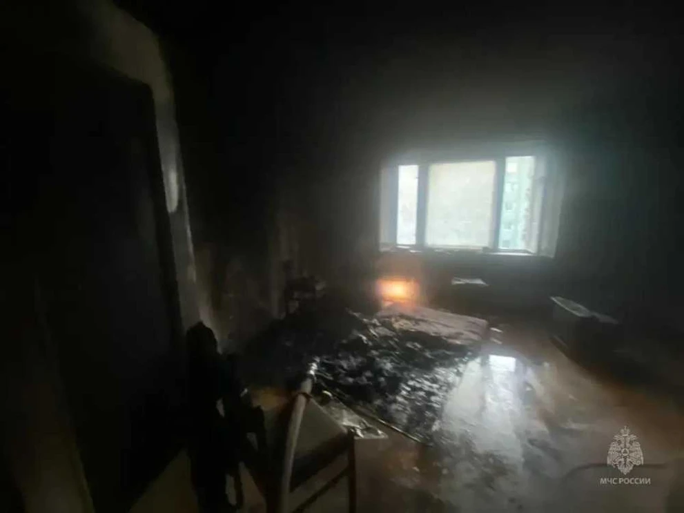 В Красноярском крае в пожаре из-за непотушенной сигареты пострадал мужчина