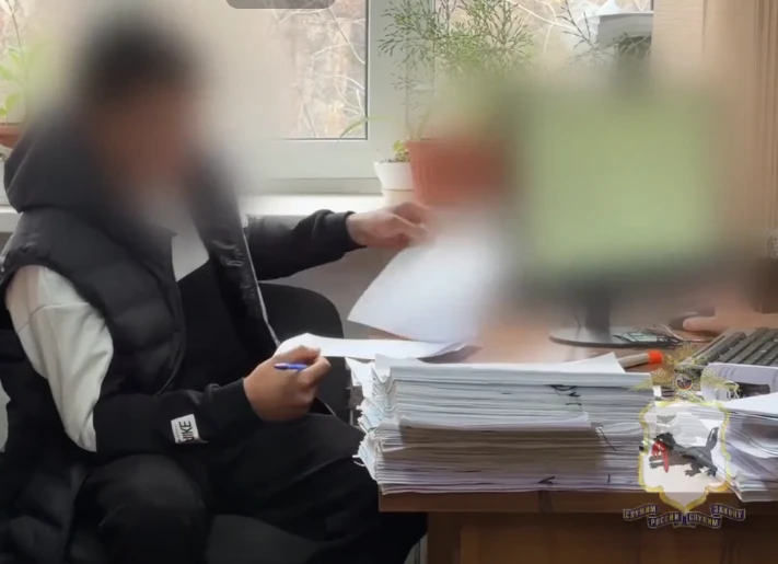 В Иркутской области задержан юноша за фиктивную продажу товаров в интернете
