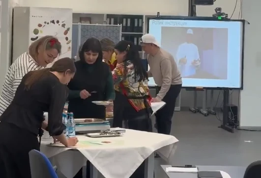 В ЦОПП Красноярского края преподаватели СПО разбирали метод «Тарелки»