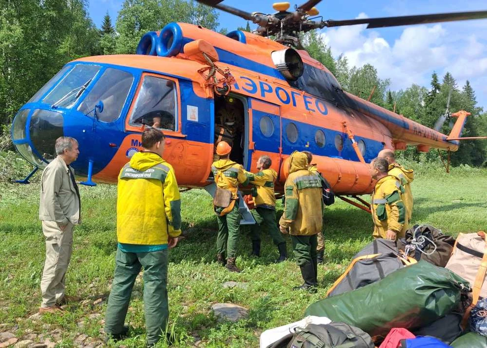 Лесные пожары в Красноярском крае: 187 очагов, более 2000 человек на тушении