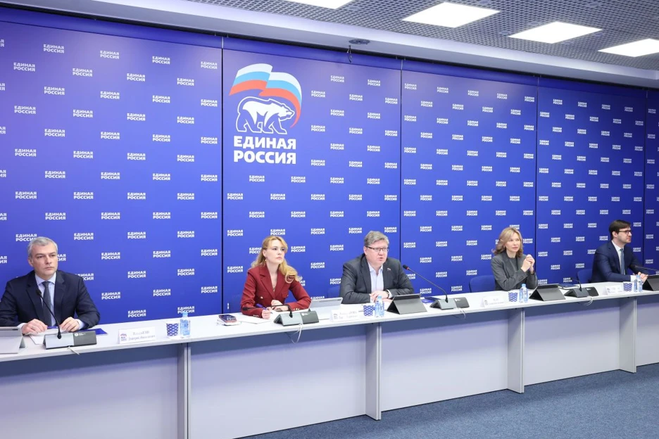 Андрей Исаев: При поддержке «Единой России» трудоустроены 580 тысяч человек