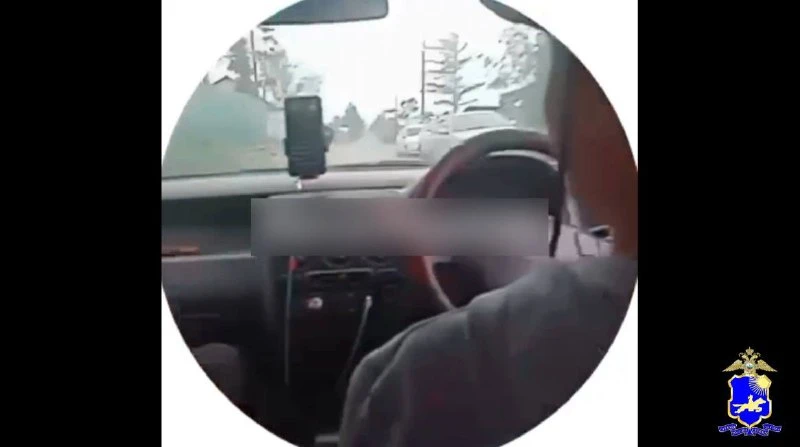 В Туве полиция разбирается с опасной подростковой поездкой на автомобиле