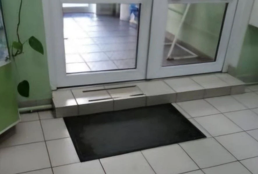 Визит в аптеку довёл жительницу Красноярска до операционной 