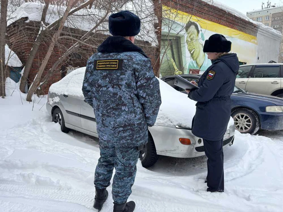 Новосибирец погасил алименты, чтобы не лишиться автомобиля