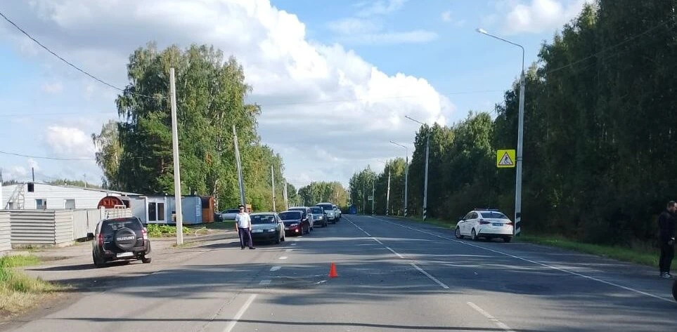 На трассе в Томской области пенсионерка сбила мотоциклиста