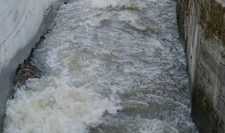 За тёплые дни в Красноярске резко поднялся уровень воды в малых реках 