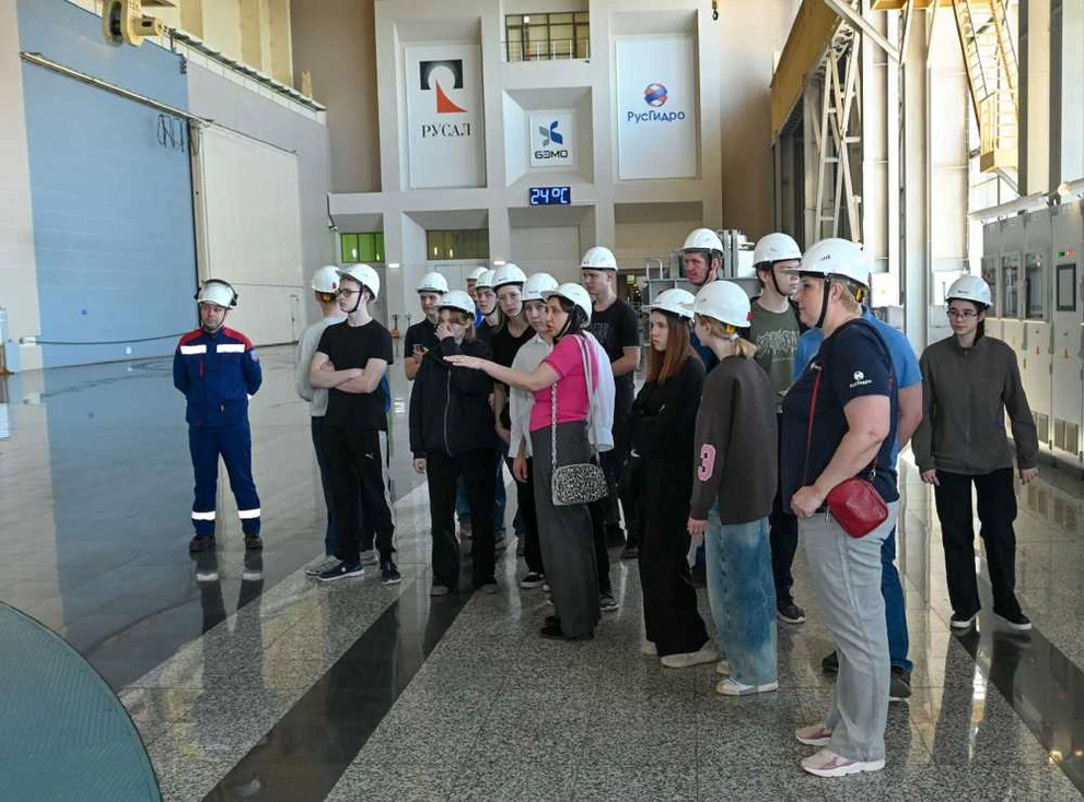 Выпускники РусГидро-класса в Кодинске завершили трехлетний курс обучения
