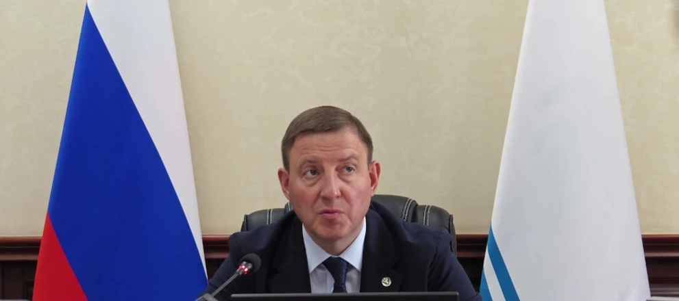 «Хаос и сумбур из вывесок»: в Республике Алтай займутся наружной рекламой