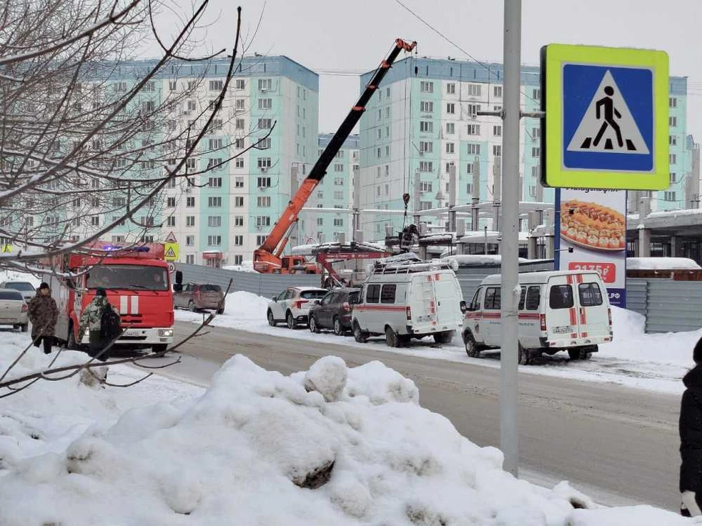 В Новосибирске обрушилась недостроенная школа 