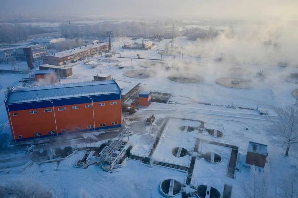 В мороз микроорганизмам на очистных Красноярска «перекрыли» кислород