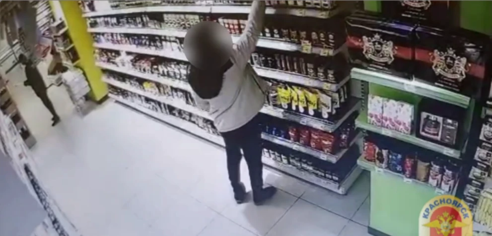 В Красноярске любителя кофе и сыра осудили за кражи из магазинов