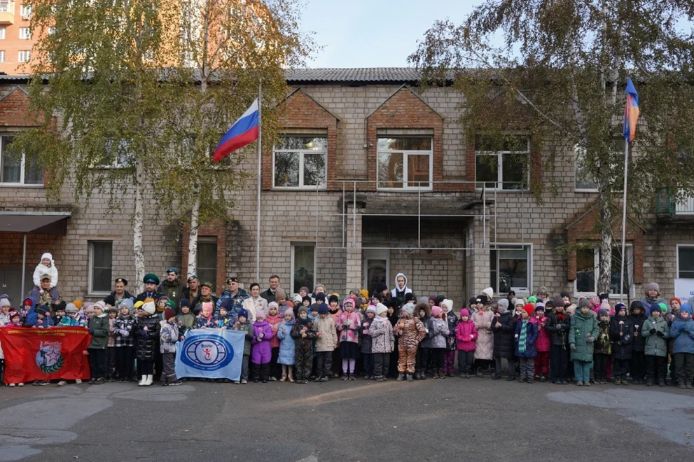 В Красноярске высадили аллею отцов