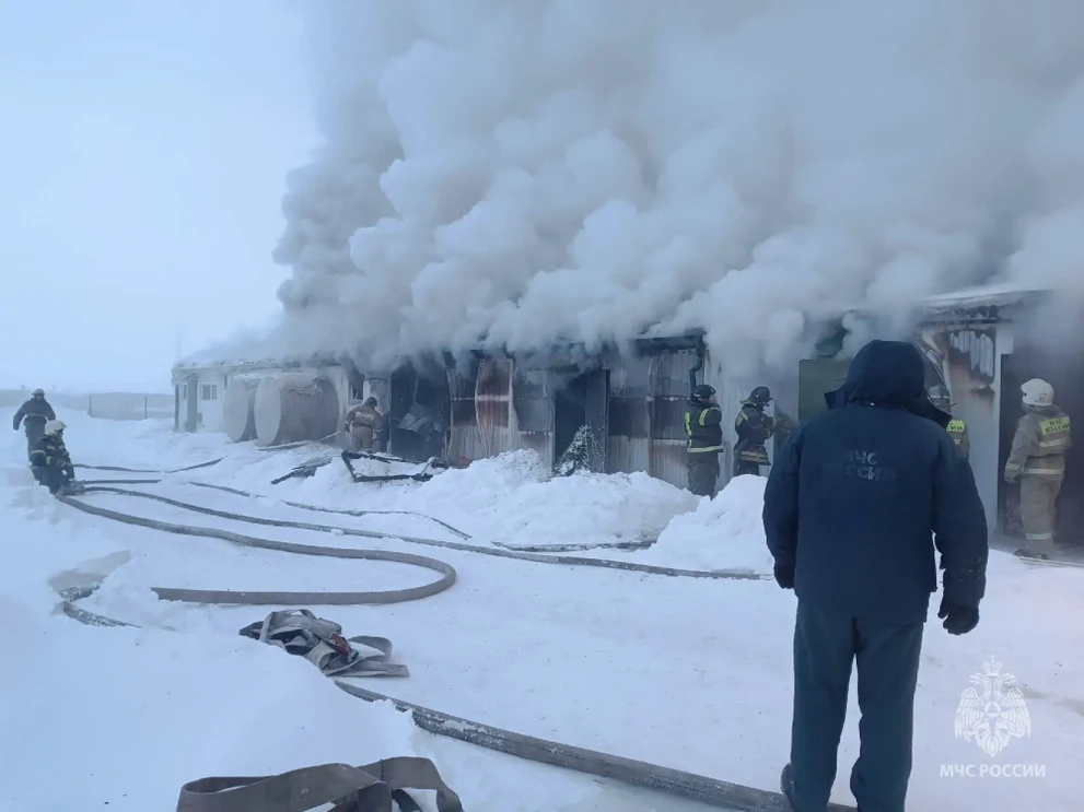В Красноярском крае на молокозаводе произошёл пожар