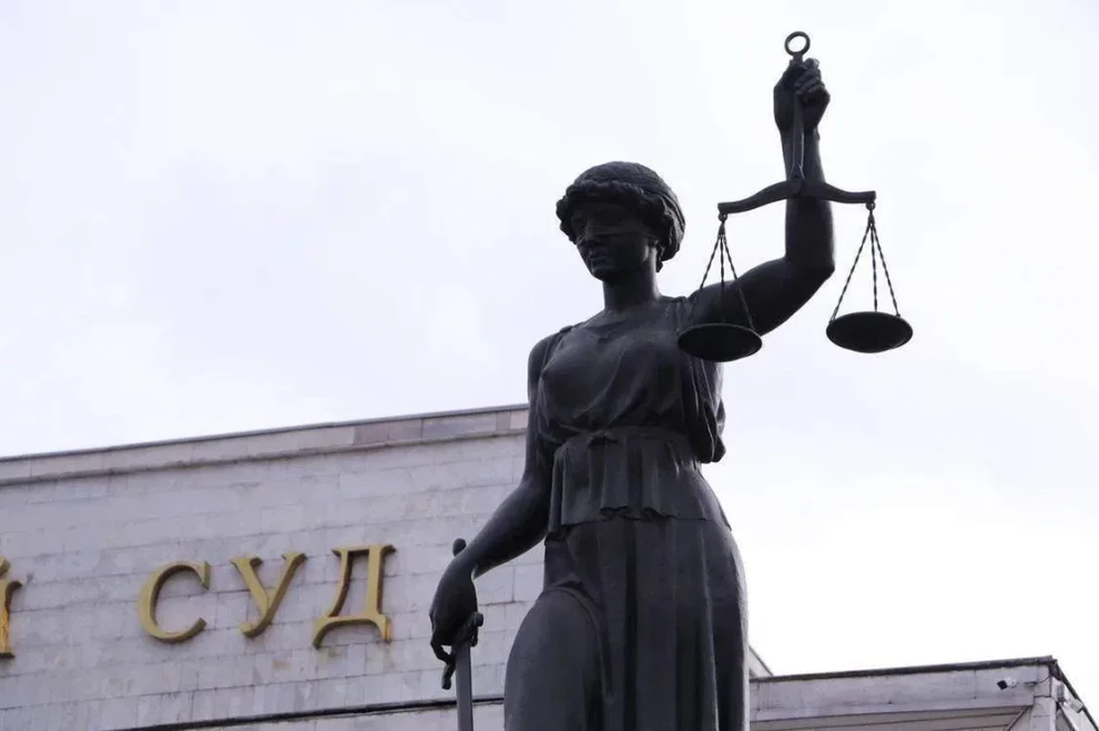 Таксист из Красноярска оформлял фиктивные документы для жителей Кыргызстана