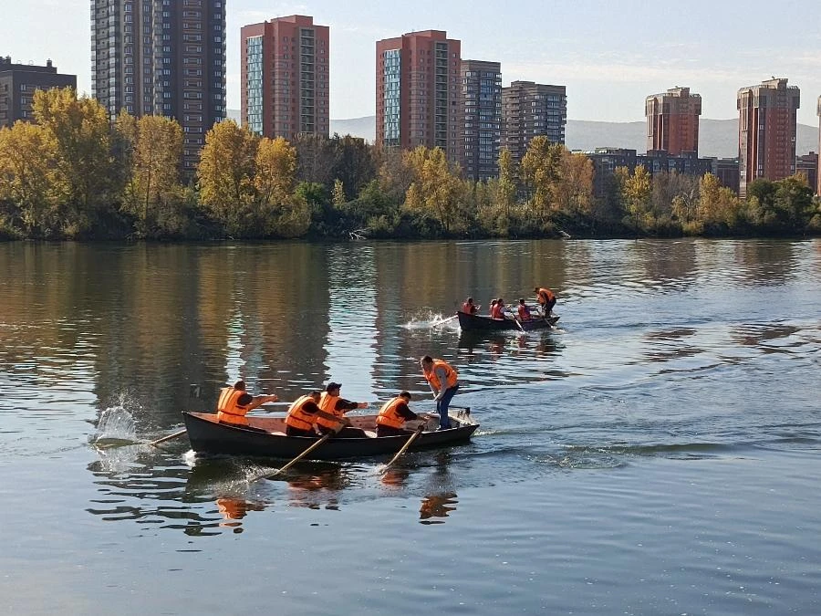 Речники Енисейского пароходства выиграли корпоративную гонку на ялах