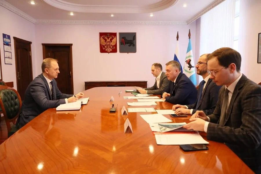 Подготовку к строительству нового аэропорта Иркутска обсудили губернатор региона и глава Восточно-Сибирской транспортной прокуратуры