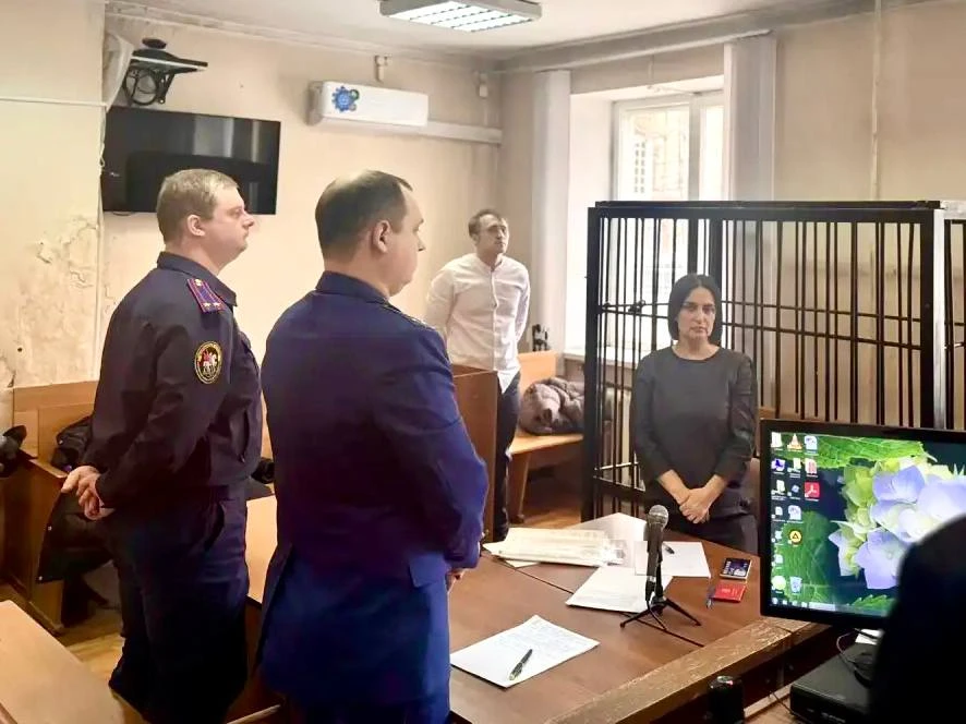 Суд продлил ограничения для врача реанимации новорождённых из Кузбасса