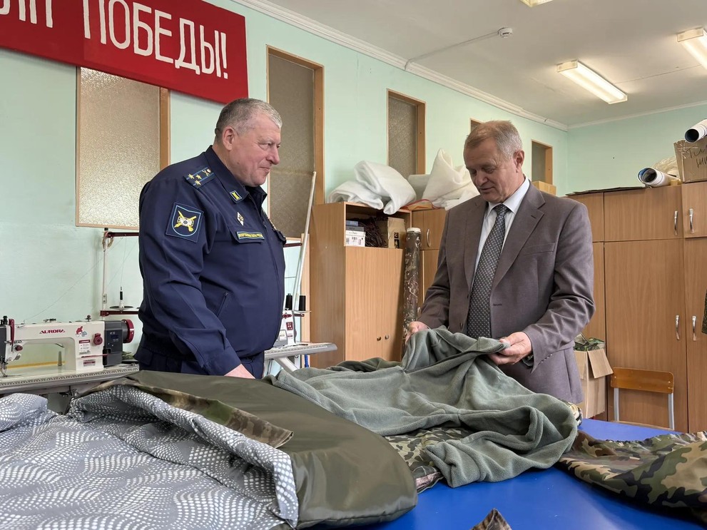 Евгений Гарин встретился с волонтерами военно-патриотического центра «За дело»