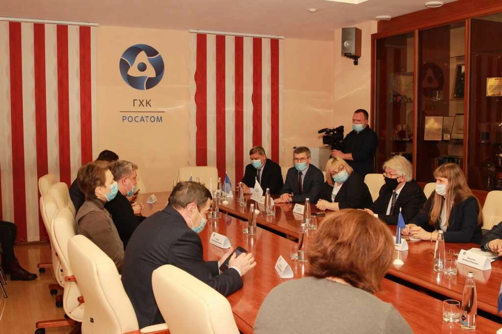 IMG_3777Подведение итогов визита.JPG