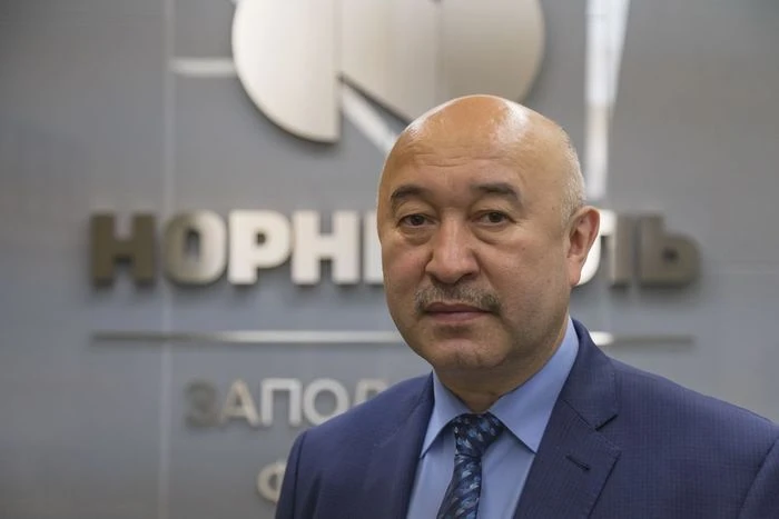 Муштекенов Талгат Сакенович.jpg