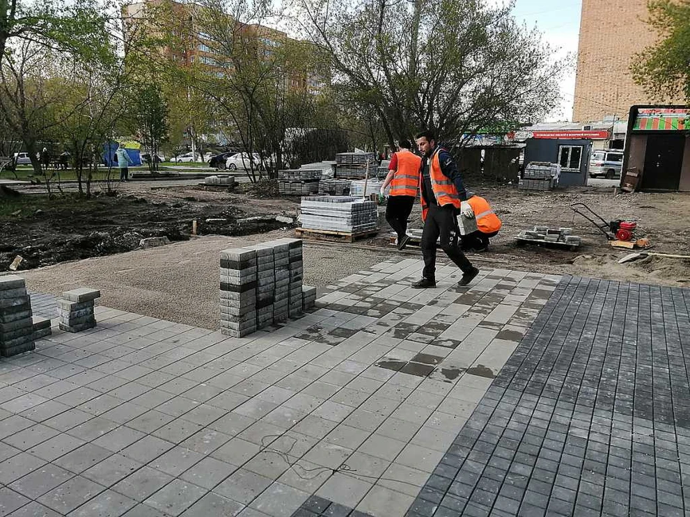 сквер по Мирошниченко, 2-6.jpg