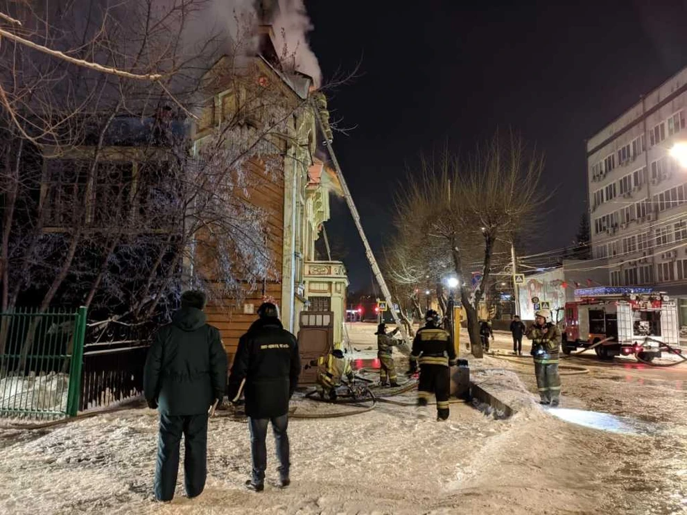 likvidaciya-pozhara-v-g-krasnoyarske-23-01-2021-g_1611367553659888955__2000x2000.jpg