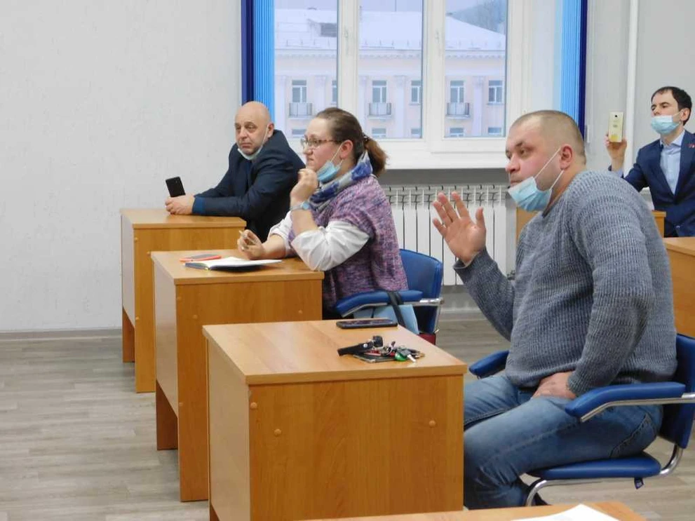 Проблемные вопросы озвучили представители УК и жители ЗАТО Железногорск DSCN0089.JPG