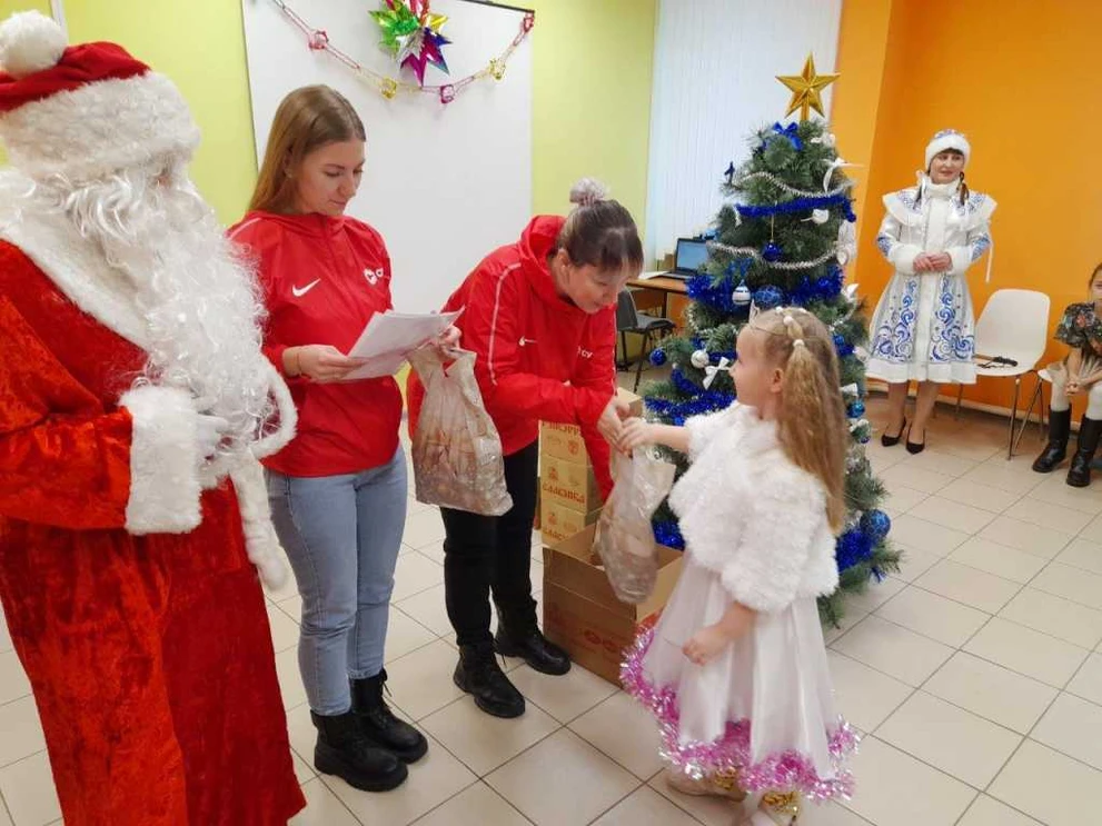 20221229-подарки_соц (3).jpg