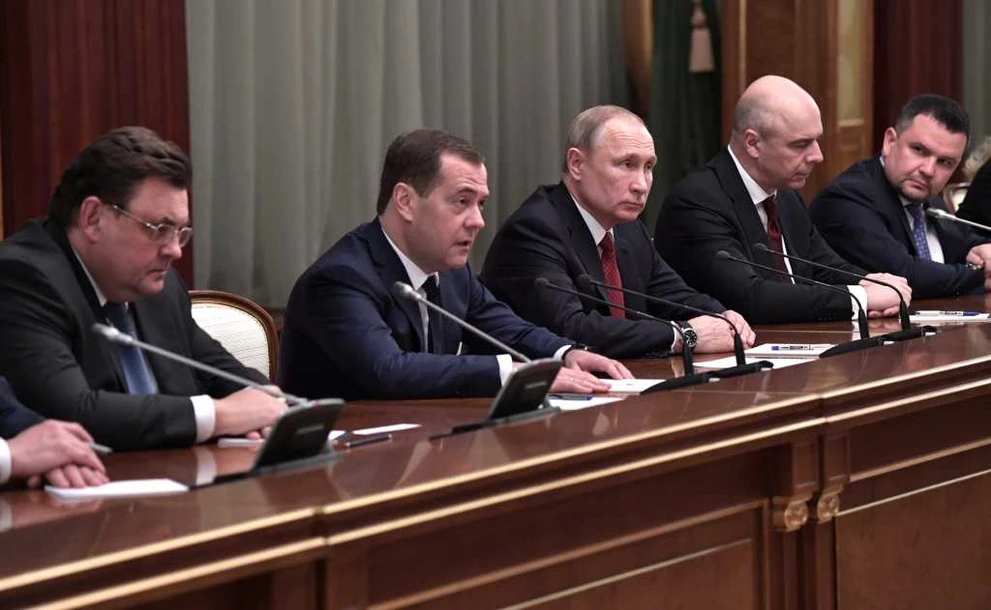Встреча с правительством eNVXAHKaAkIcVd77lONgxBQqkBZLOS5m.jpg