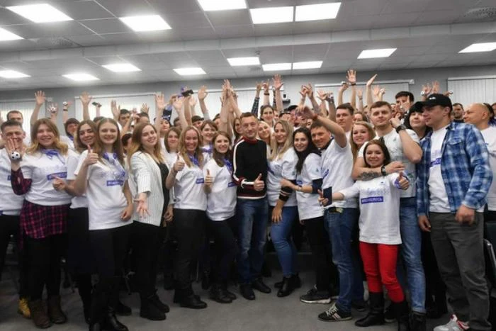 ВОЛОНТЕРЫ.jpg