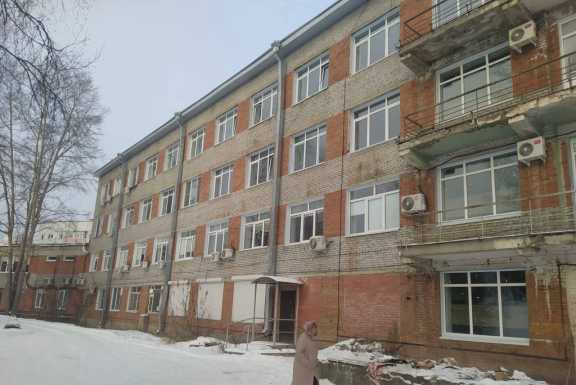 В Иркутской области в Усть-Илимской городской поликлинике №1 завершился первый этап капремонта