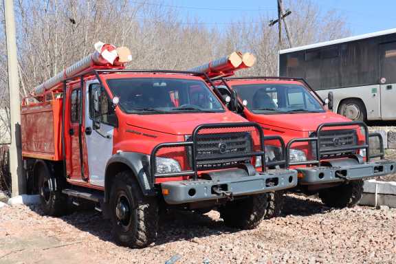 Лесные пожарные Красноярского края получили 44 единицы новой спецтехники 