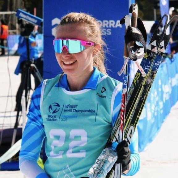  Кемеровчанка Анна Медведева победила на чемпионате мира по зимнему триатлону 