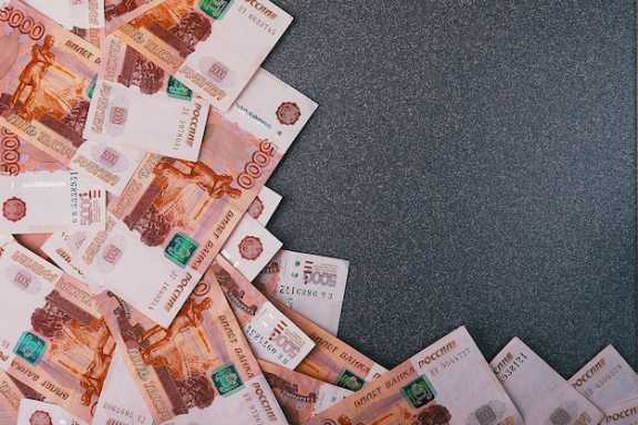 81-летняя омичка лишилась более 2,5 млн рублей из-за мошенников
