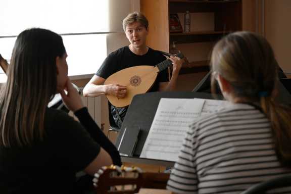 В Красноярске завершилась трёхдневная Лаборатория барочной музыки от оркестра и хора musicAeterna 
