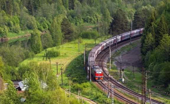 Из Новосибирска отправился туристический поезд «Путешествие по местам силы»