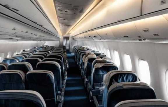 Авиакомпанию оштрафовали за овербукинг на рейс из Омска