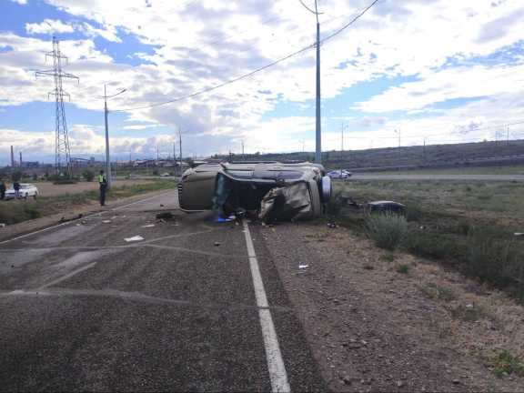 В Туве перевернув автомобиль скончался водитель-бесправник 