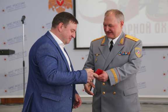 Красноярский филиал «Ростелекома» получил награду от МЧС России