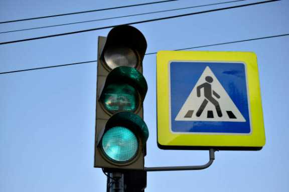 В Барнауле предупредили о временном отключении светофора на Шукшина