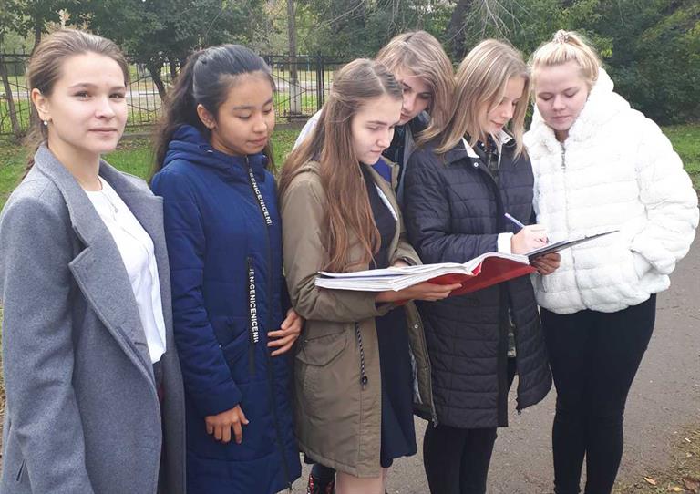 Красноярские школьники ужаснулись выбросам от машин 